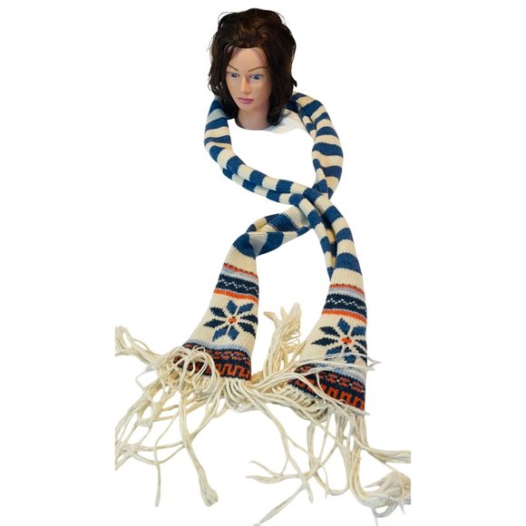 Extra Long 115" Vintage Hollister Lambs Wool Knit Scarf  Fringe Nordic Snowflake - Picture 7 of 8